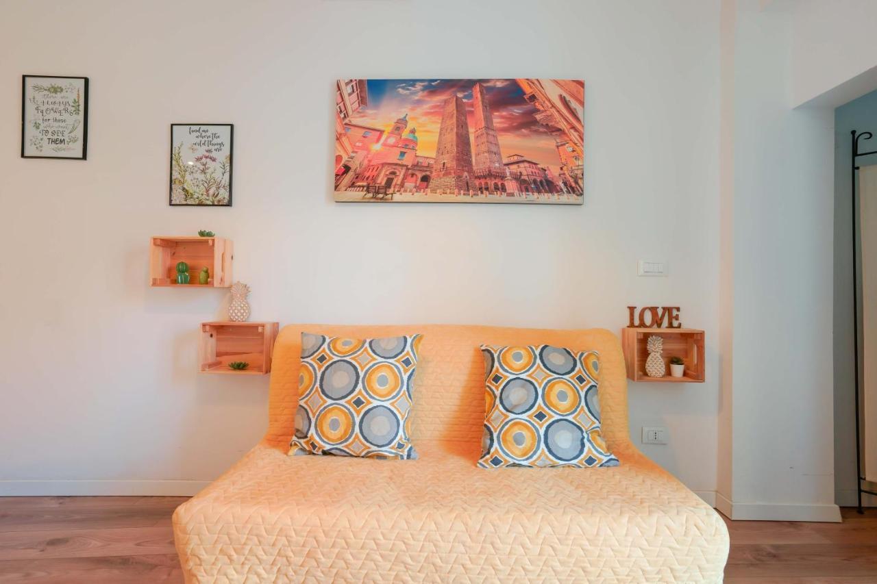 Dimora Orfeo Apartment Bologna Bagian luar foto