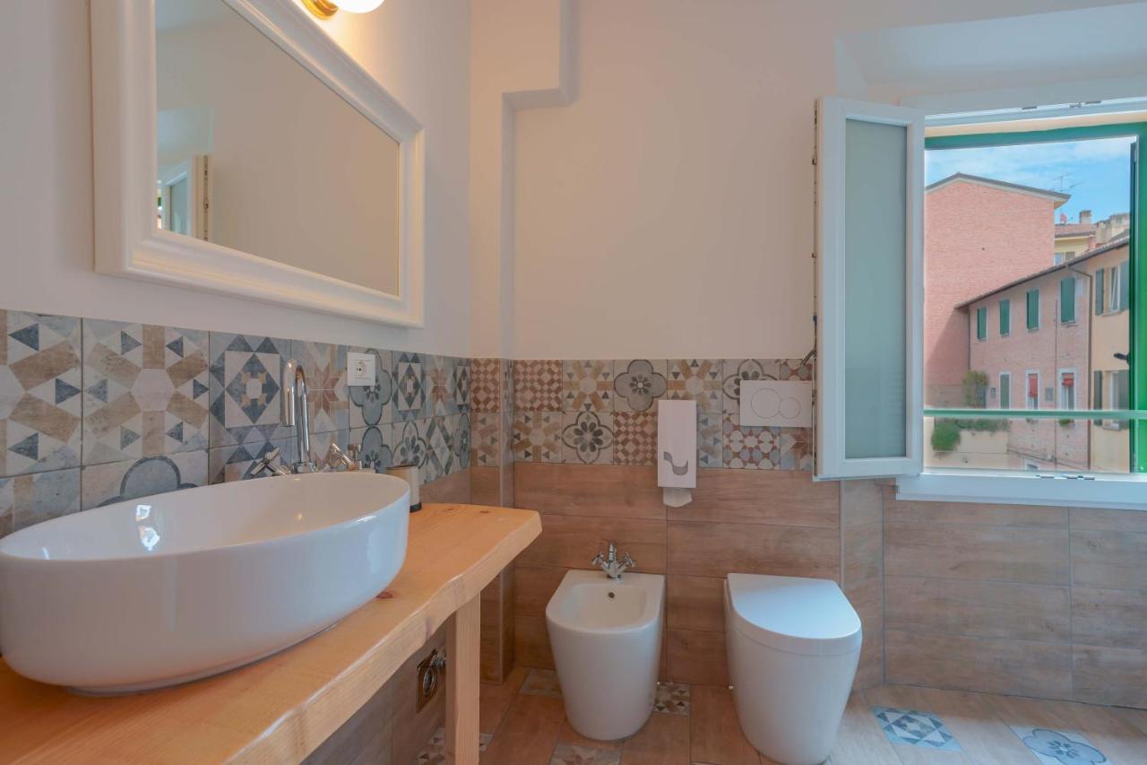 Dimora Orfeo Apartment Bologna Bagian luar foto