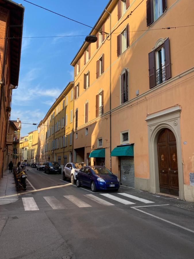 Dimora Orfeo Apartment Bologna Bagian luar foto